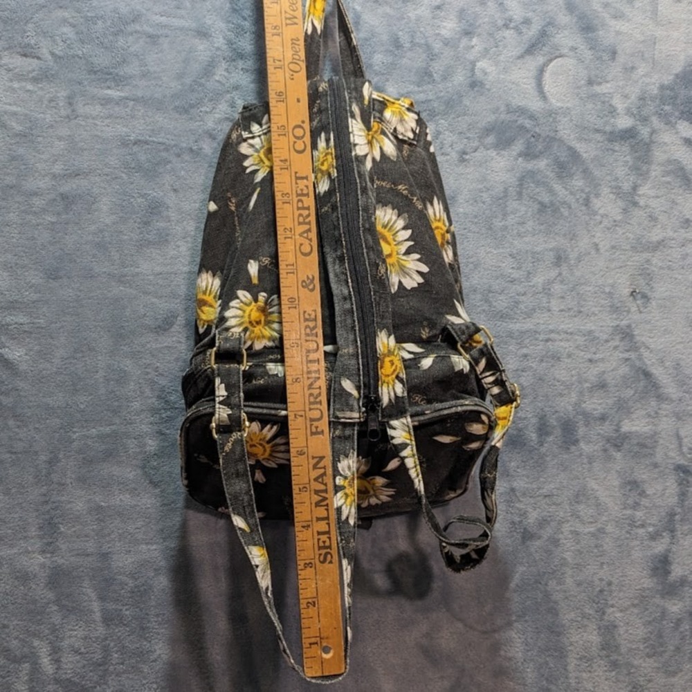 Vintage Sassaby Daisy Floral Mini Backpack Black He Loves Me 90s Sling Bag Y2K - Picture 12 of 16